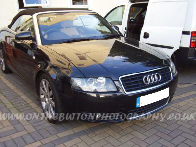 <Audi>